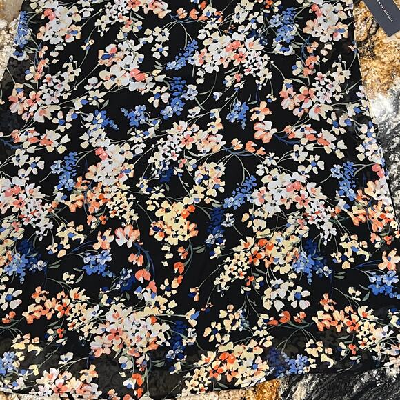 NWT Tommy Hilfiger Black Allover Floral Sleeveless Shift Dress - SIZE 10 - Picture 5 of 9